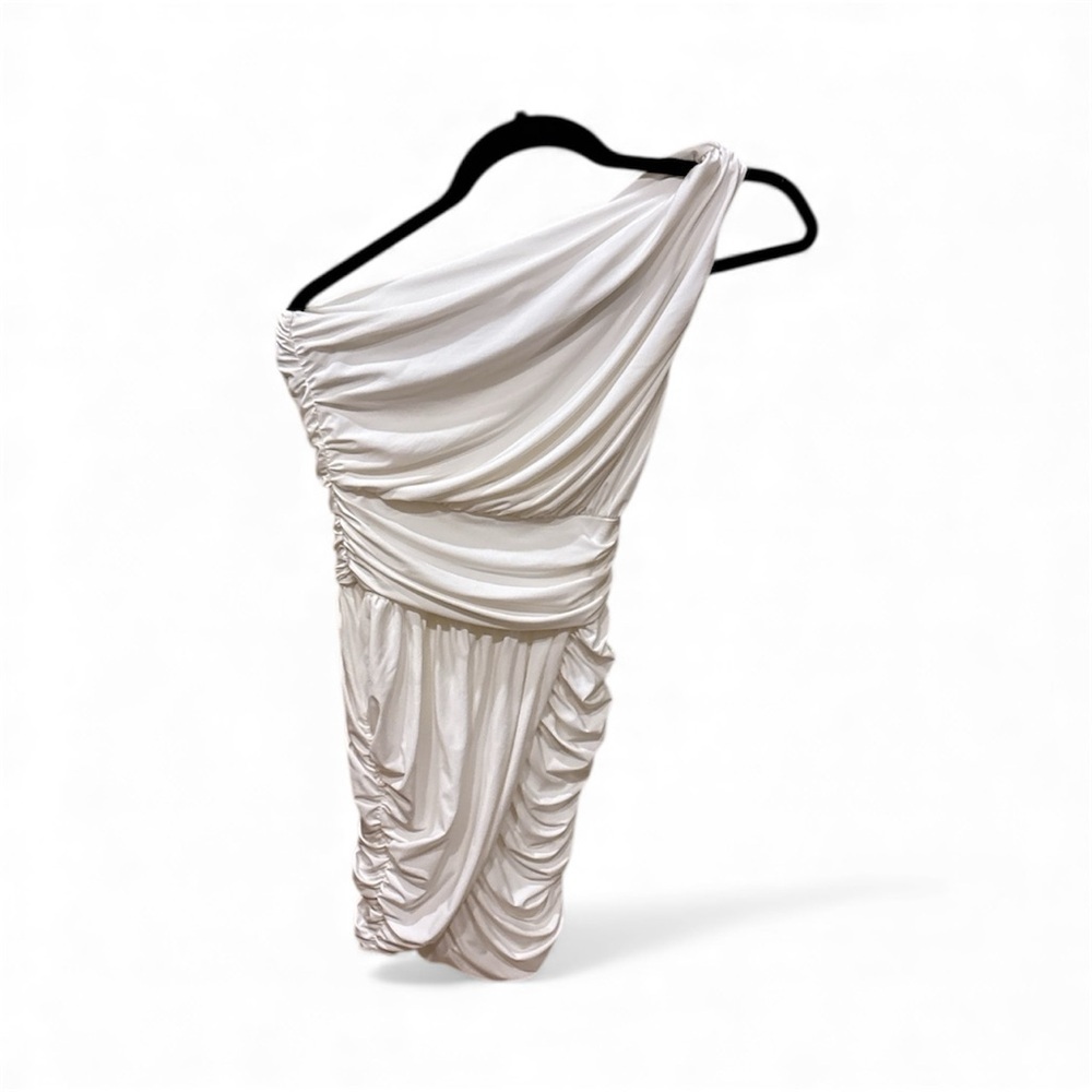 Soprano Chic Cream One-Shoulder Dress